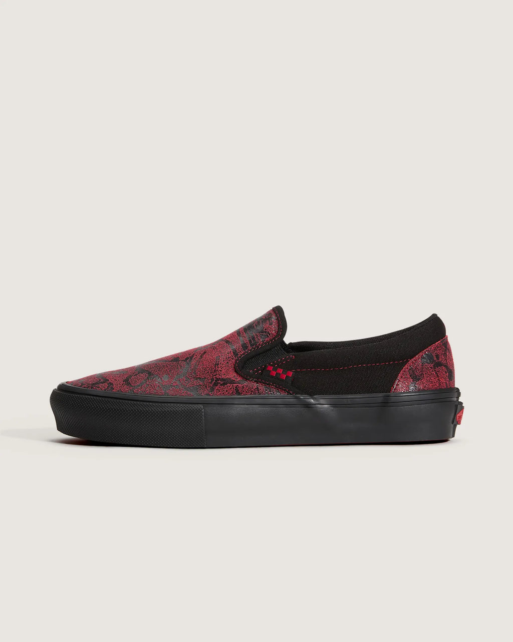 Vans Skate Slip-On SAW Red/Black Cipő VN0A5FCAY251 - 1
