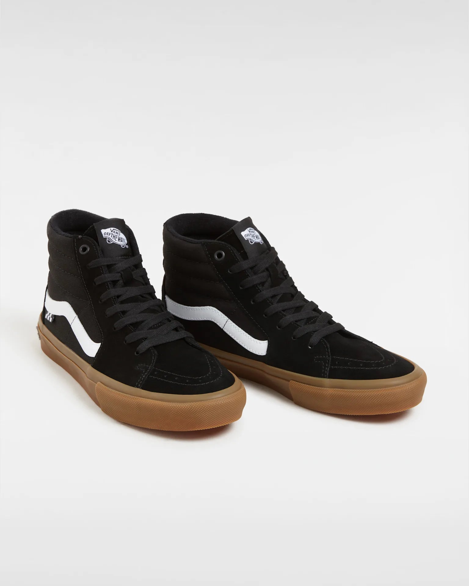 vans-skate-sk8-hi-black/gum-vn0a5fccb9m1-2