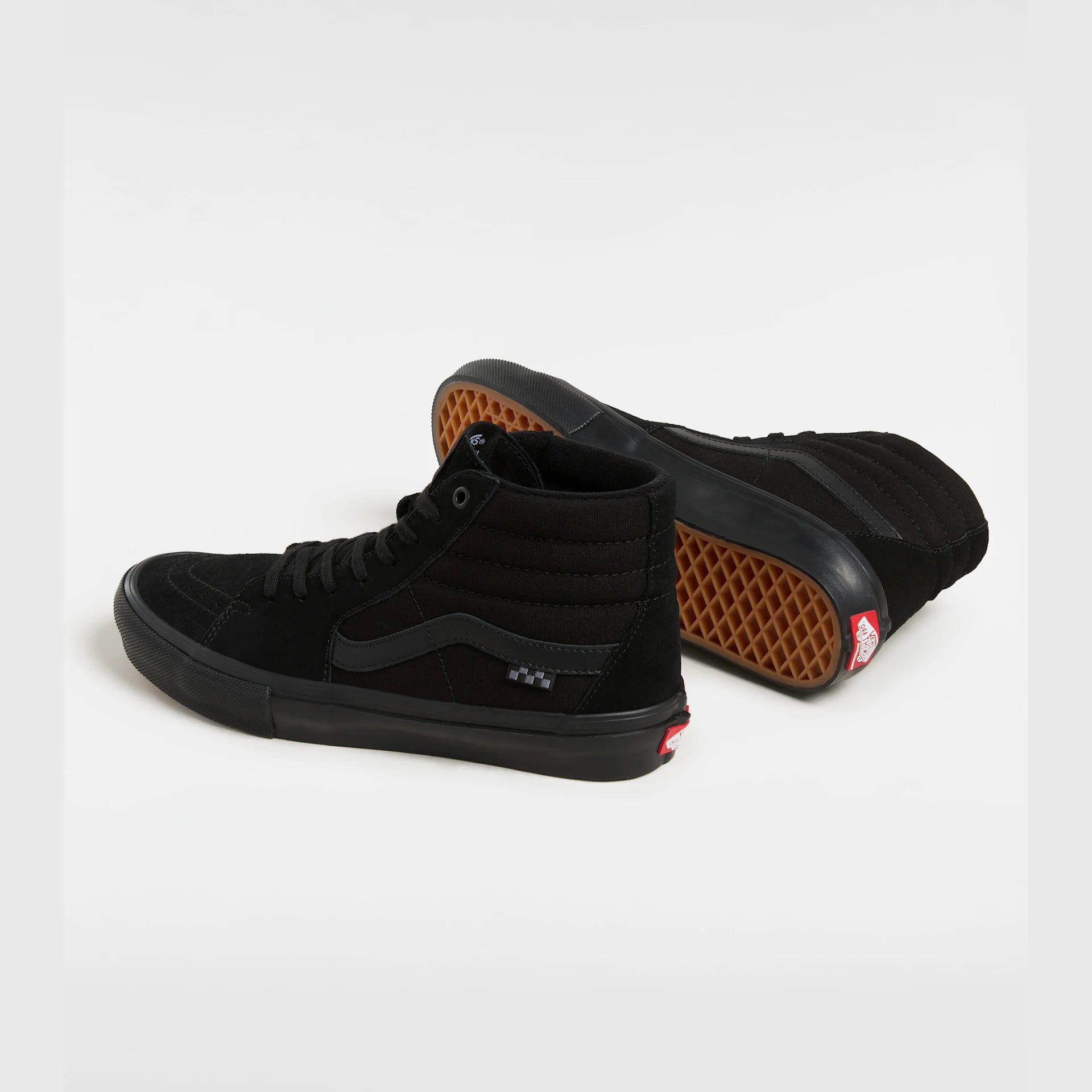vans-skate-sk8-hi-black/black-vn0a5fccbka1-3