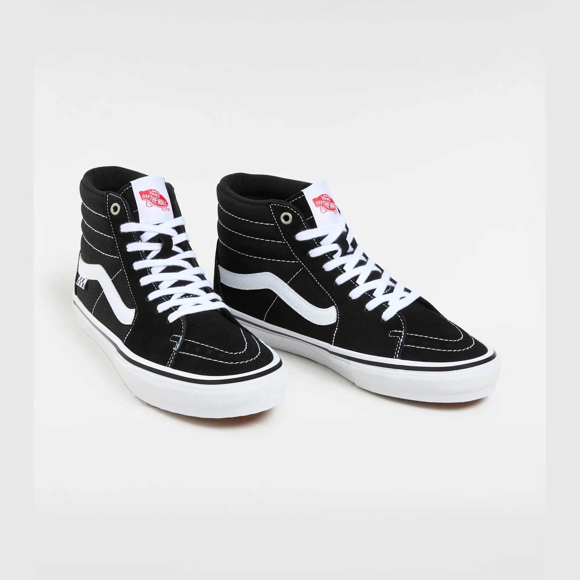 vans-skate-sk8-hi-black/white-vn0a5fccy281-2