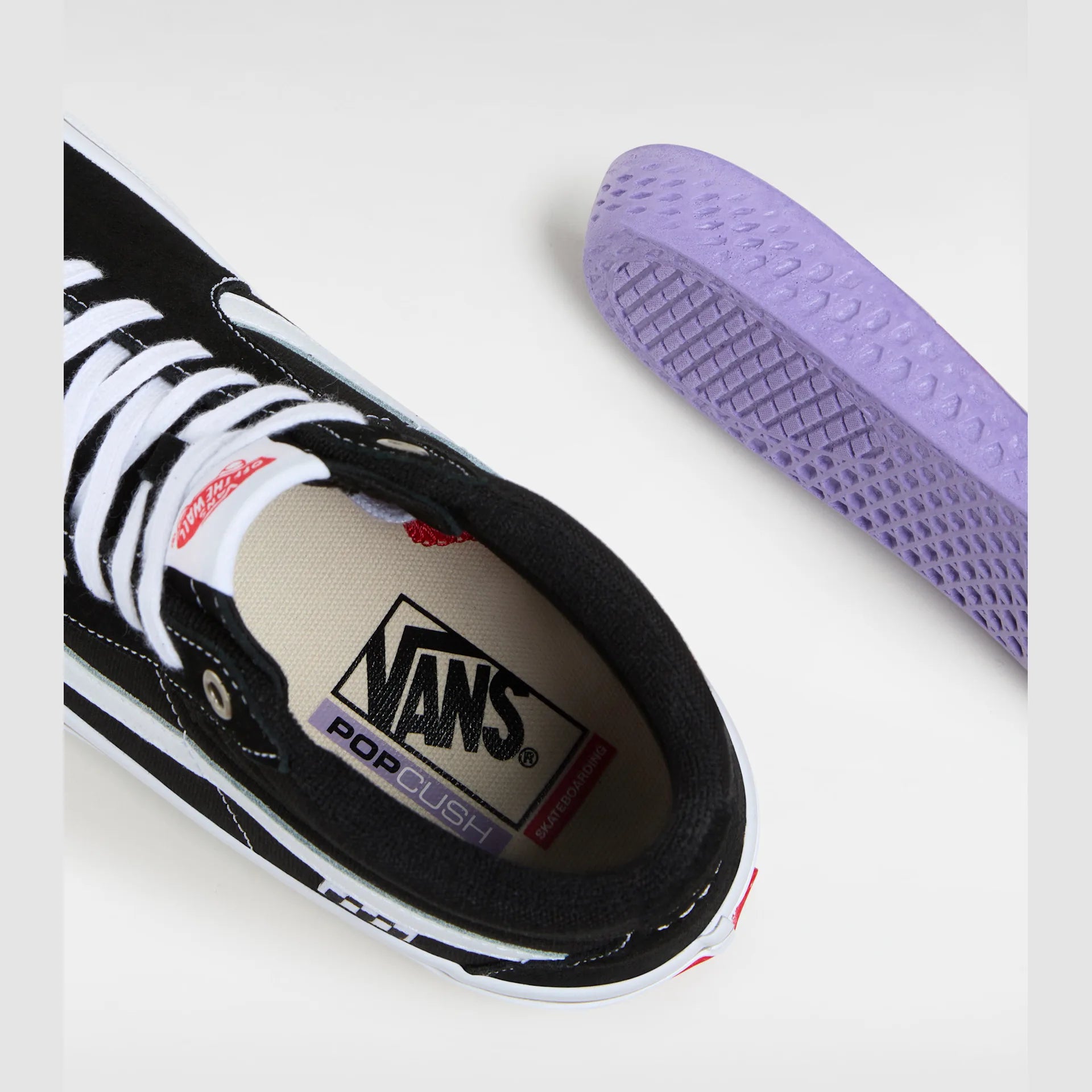 vans-skate-sk8-hi-black/white-vn0a5fccy281-7