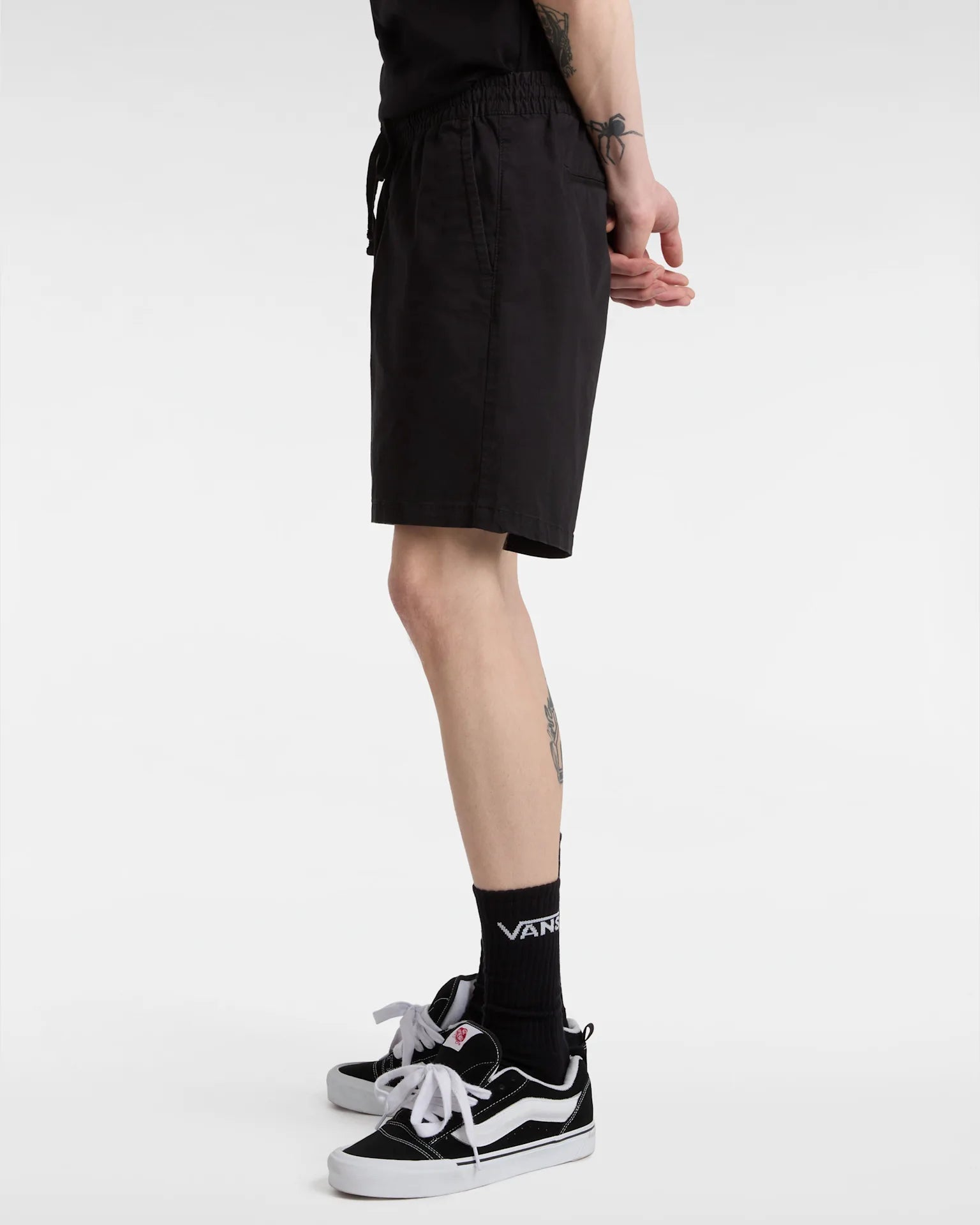 vans-range-relaxed-elastic-short-black-vn0a5fkdblk1-5