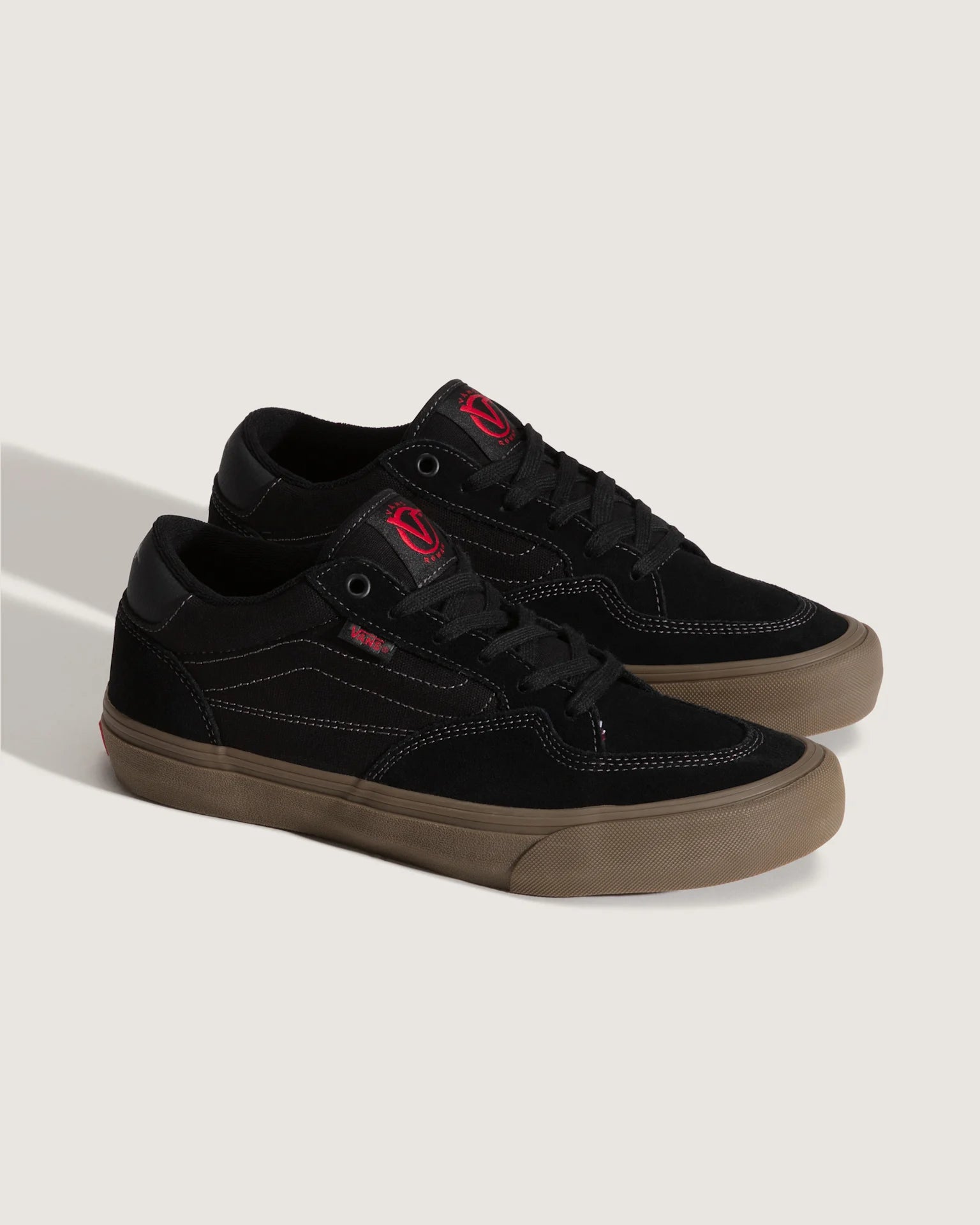 vans-skate-rowan-black/dark-gum-vn0a5jic39l1-2
