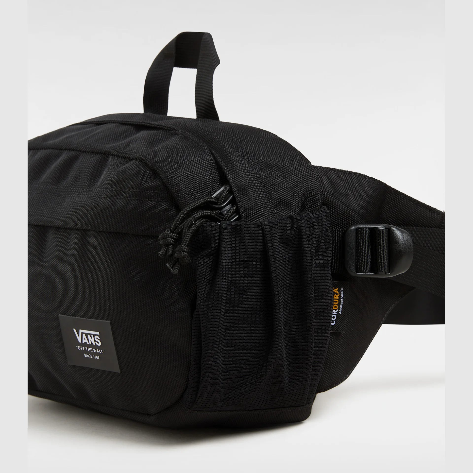 vans-bounds-cross-body-bag-black-vn0a7sclblk1-4