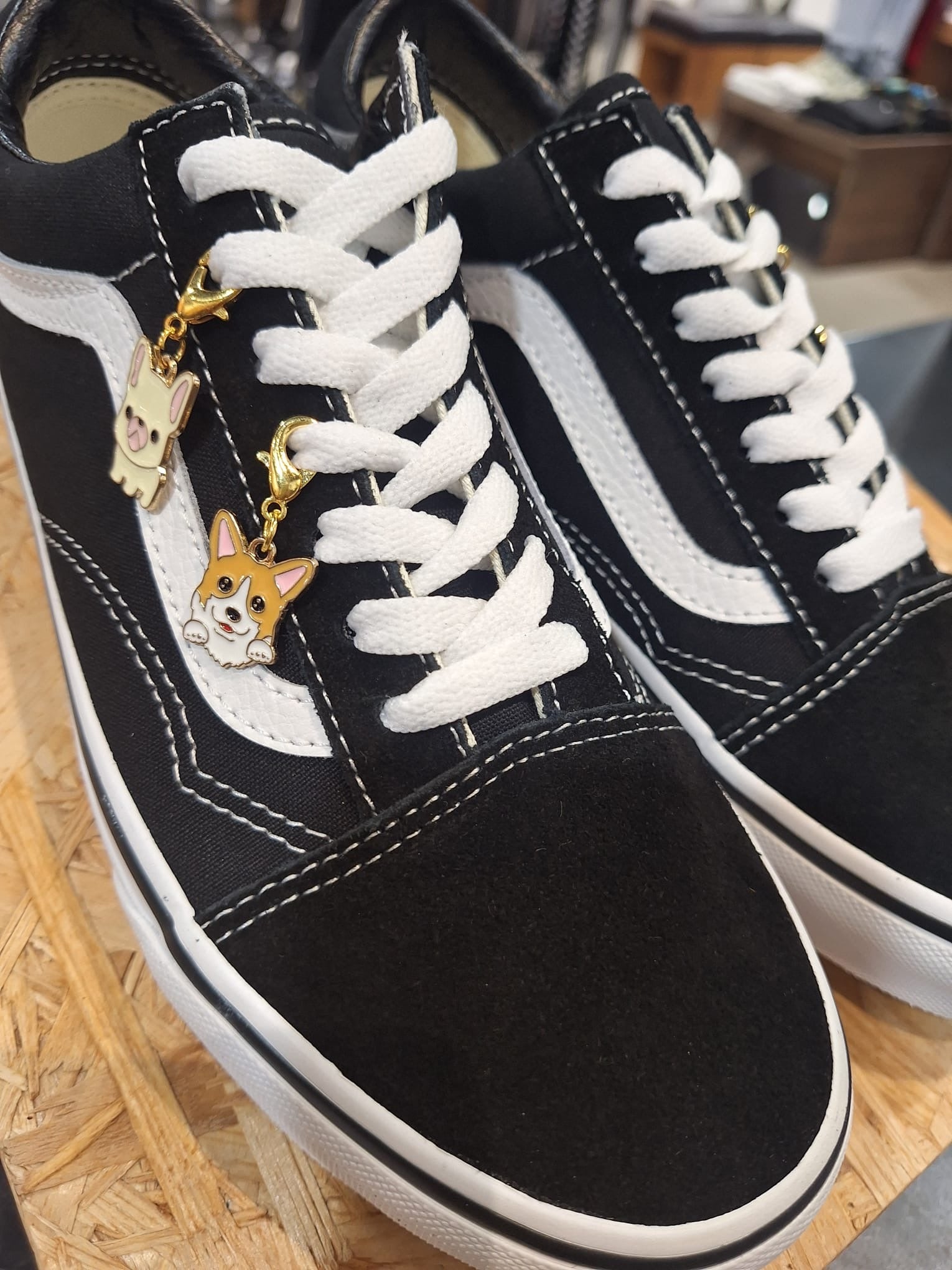 VANS UA Old Skool Dog Charm Cipő VND3HY281DC - 4