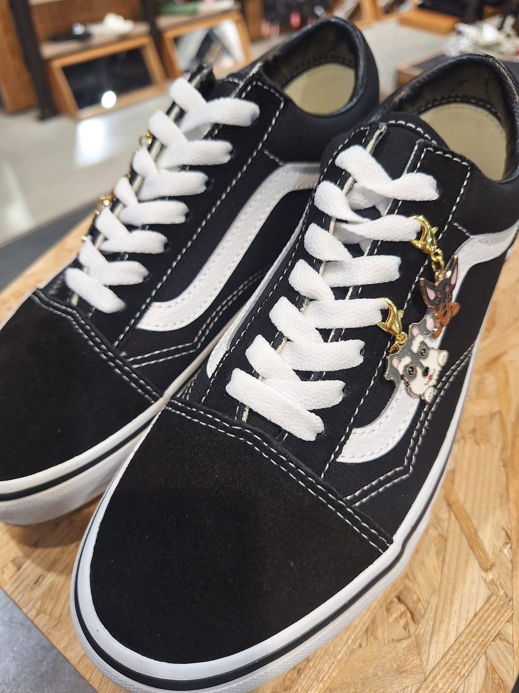 VANS UA Old Skool Dog Charm Cipő VND3HY281DC - 5