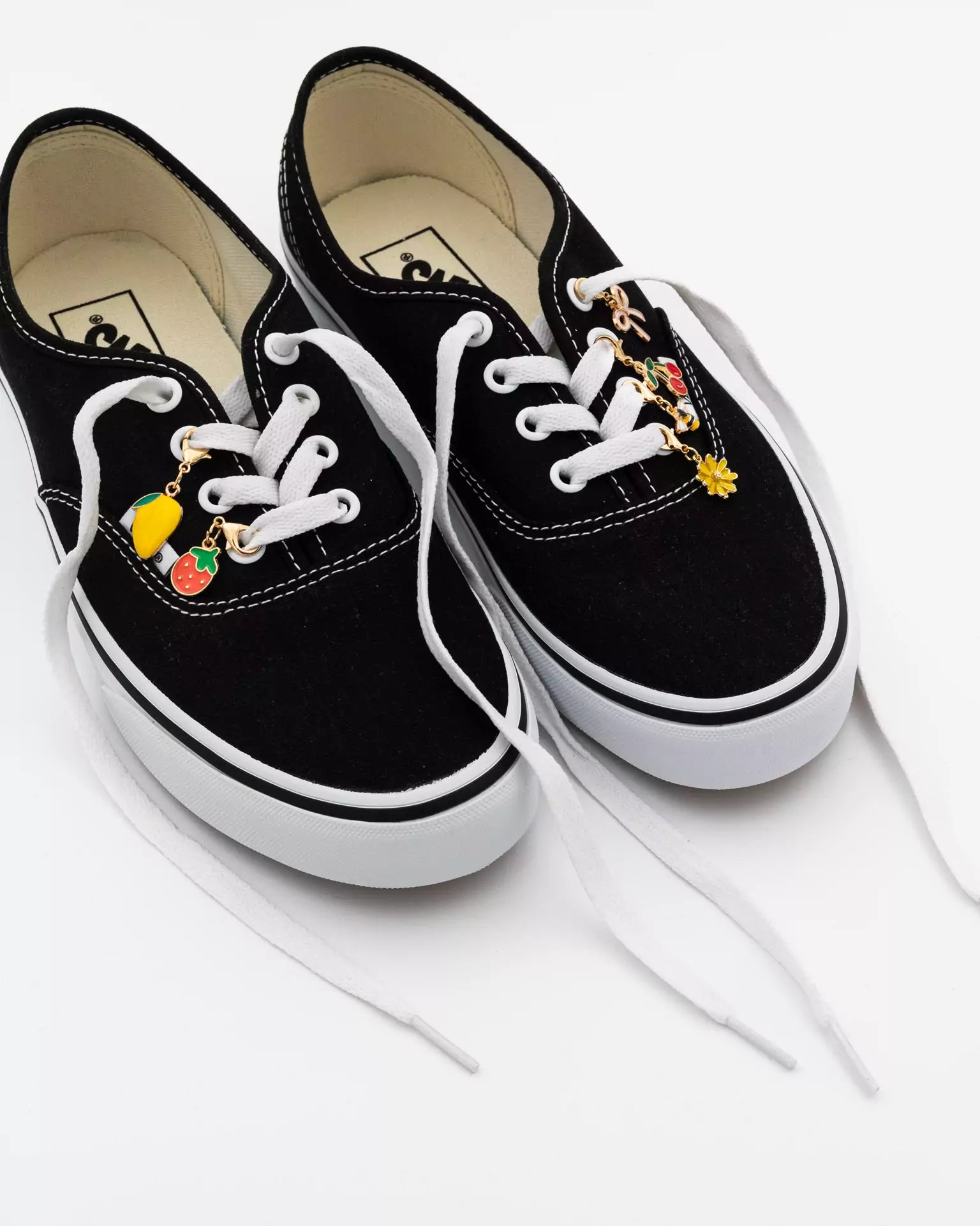 VANS UA Authentic Fruit Charm Cipő VNEE3BLK1FRTC - 11